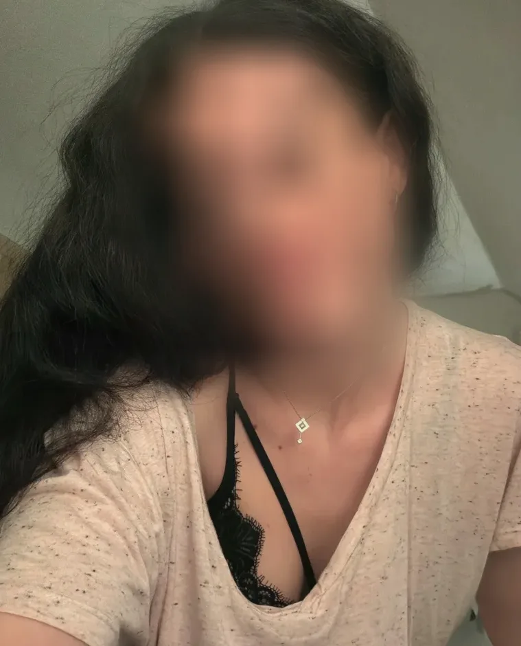 Monica, 18 anni